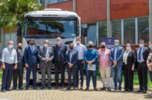 Scania doa caminhão para Sest/Senat de Assis