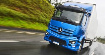 Mercedes-Benz eActros percorre 476 km sem recarga