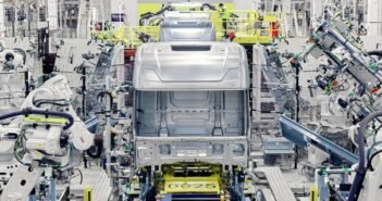 Scania põe para funcionar sua gigante fábrica na China