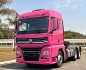 Volkswagen lança nova cor de caminhão em campanha de prevenção do câncer de mama